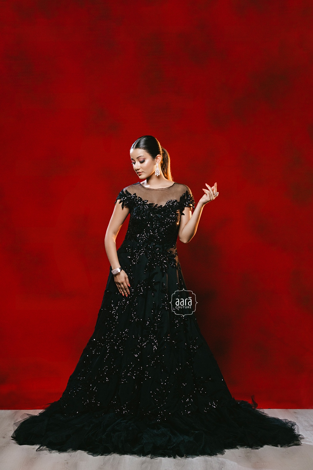 Tadashi Shoji Halter Gown Maxi Dress Ruffle Bottom Black Silk Sz 6 Wedding  Party | eBay